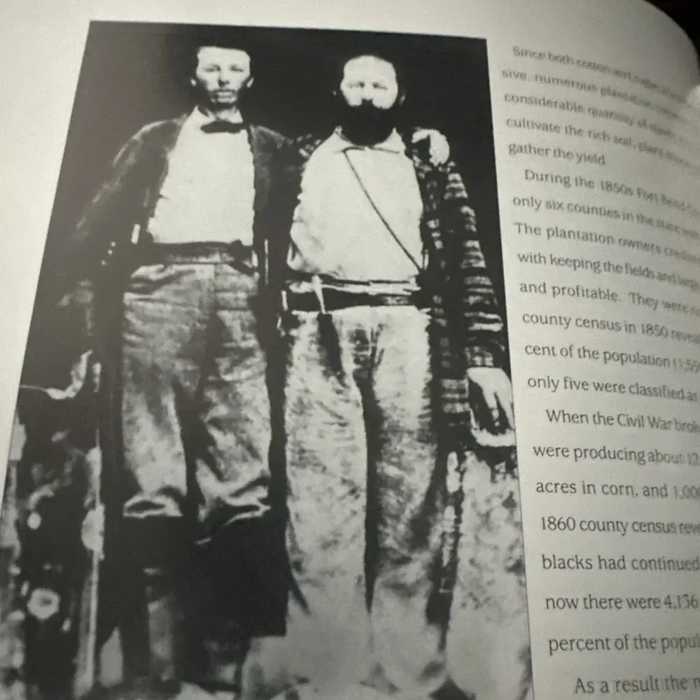 Fort Bend County,‎ Texas: A Pictorial History by Sharon Wallingford